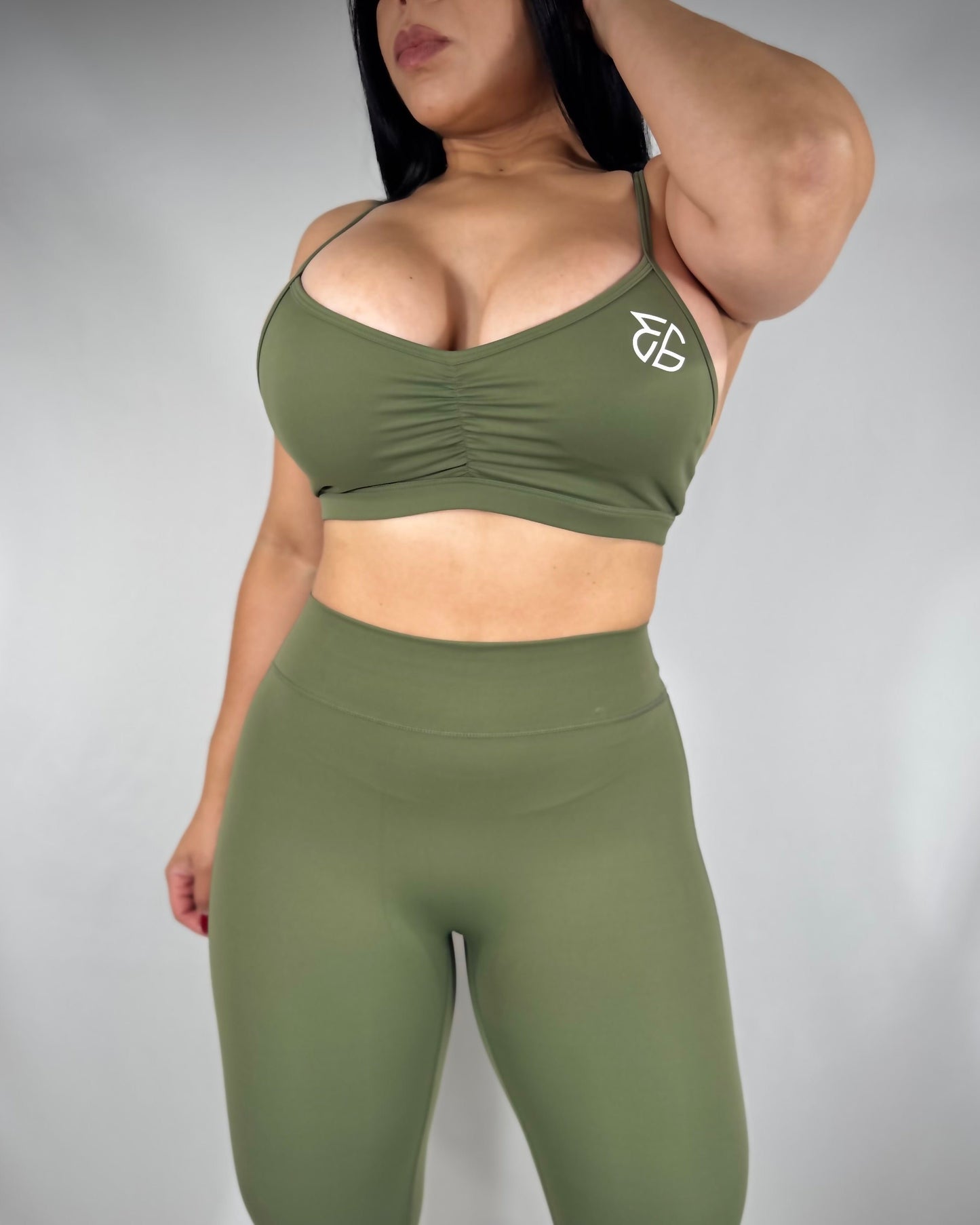 Glow Ruched Sport Bra - OLIVE GREEN