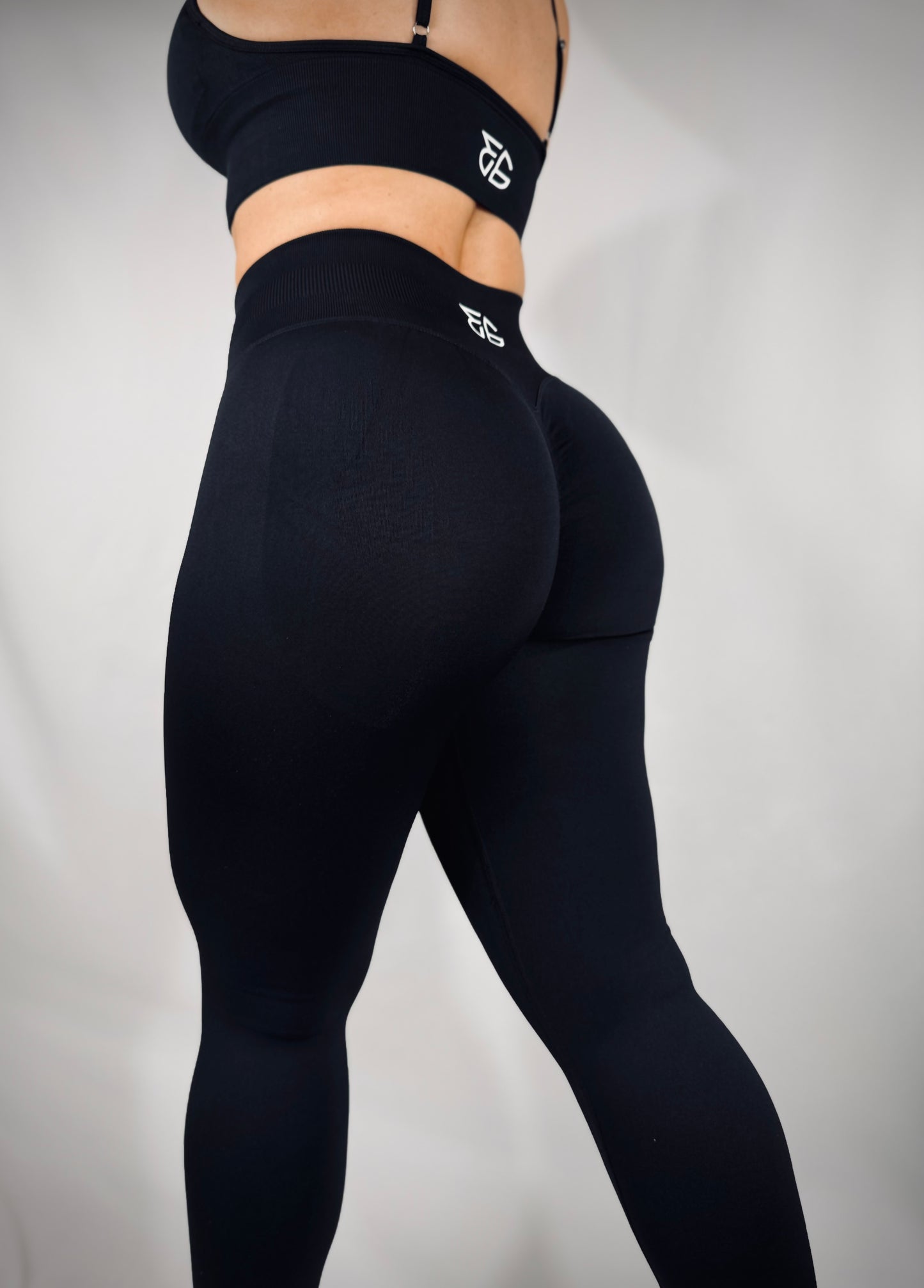 Contour Glow Seamless Leggings- BLACK