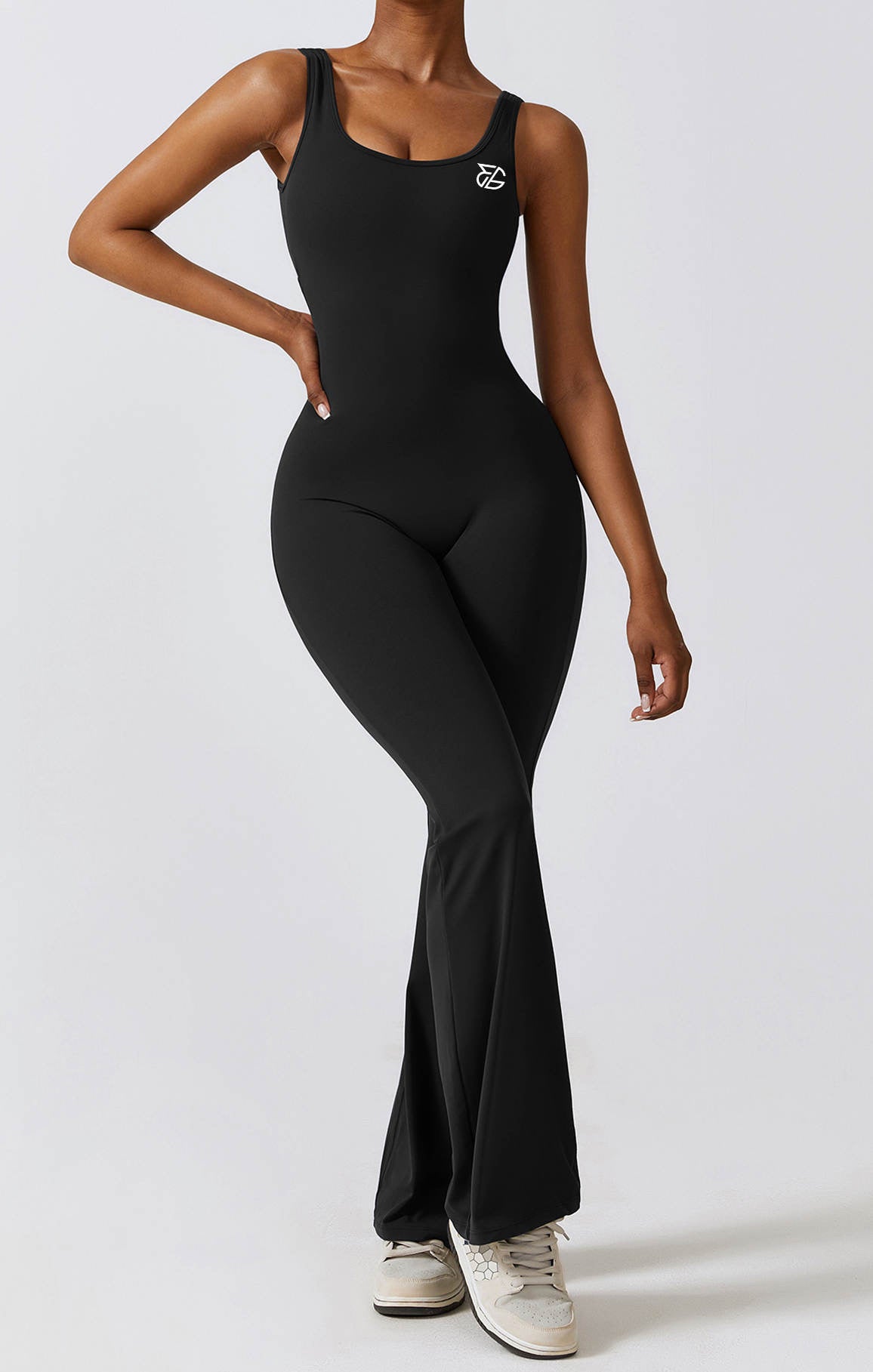 Flare Jumpsuit V-Back   BLACK